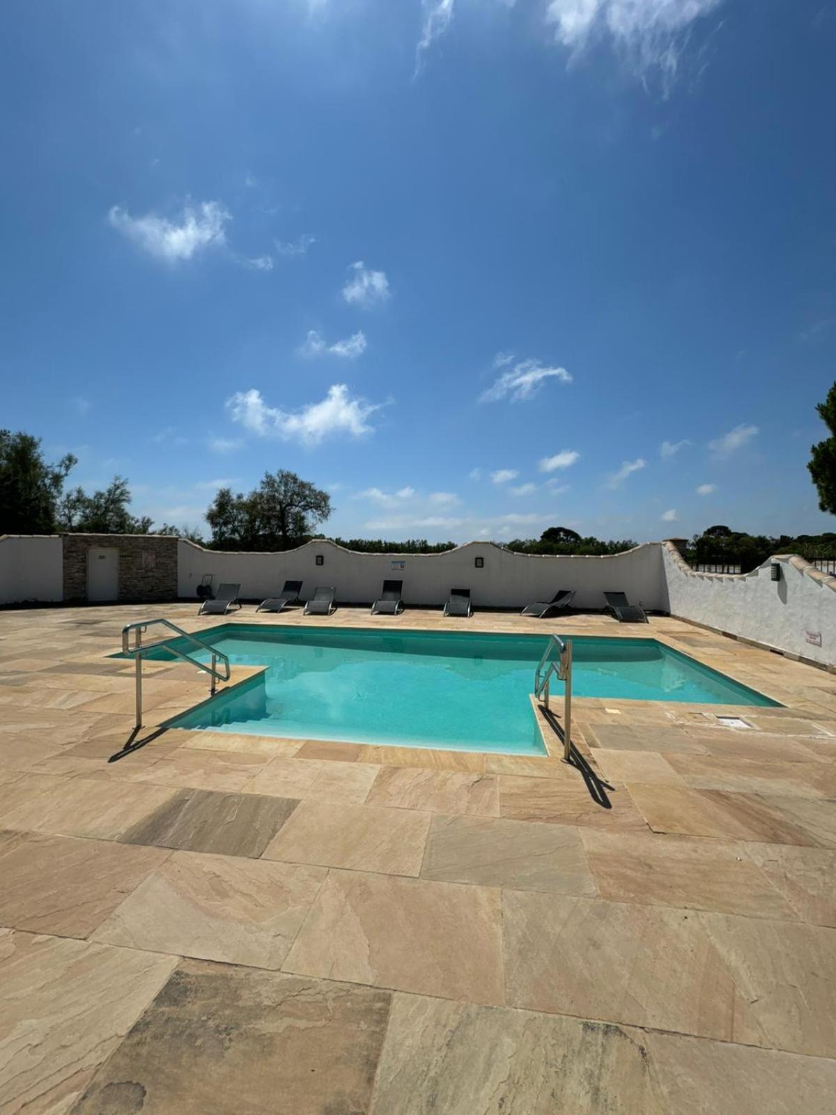 Domaine Du Soleil Couchant سانت ماري دو لا مير المظهر الخارجي الصورة